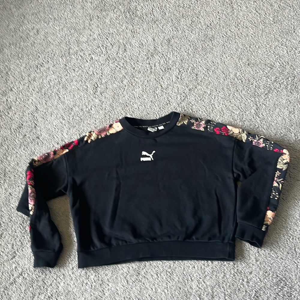 Womens puma sweatshirt